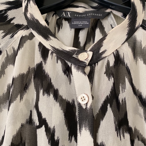 Armani Exchange Blouse - Picture 6 of 6